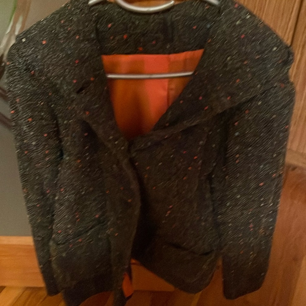 Women jacket not new with hood